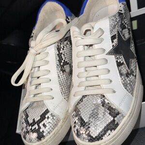 Steve Madden sneakers